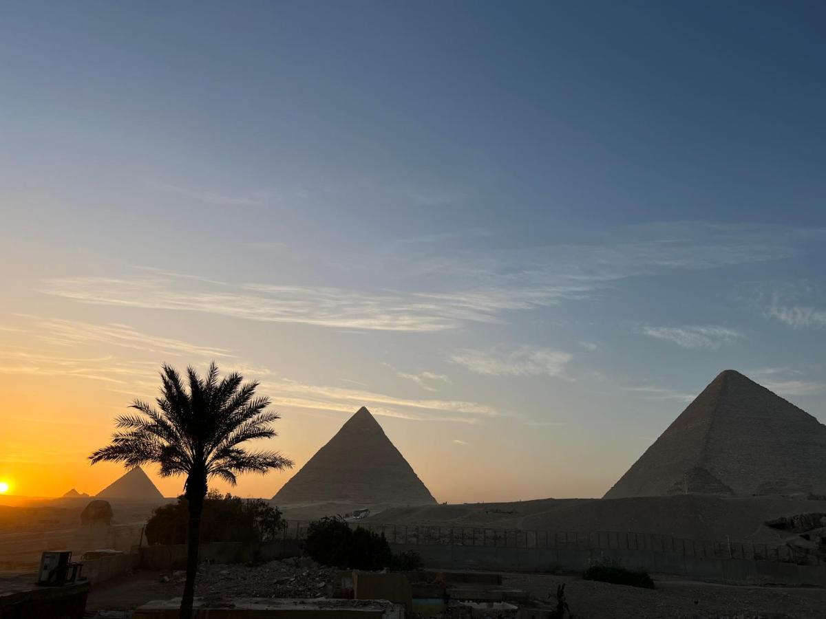 Blue Scarab Pyramids View 호텔 카이로 외부 사진