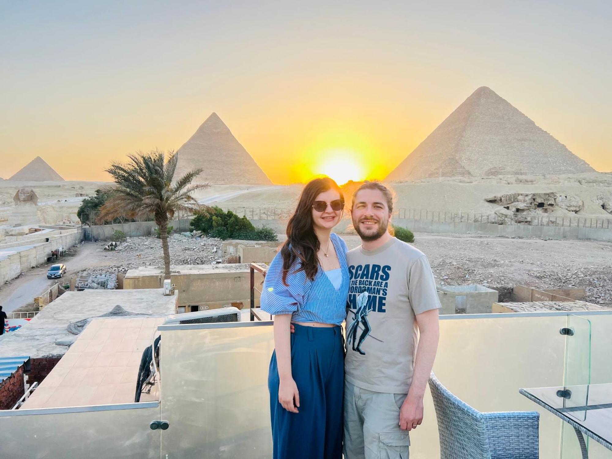 Blue Scarab Pyramids View 호텔 카이로 외부 사진