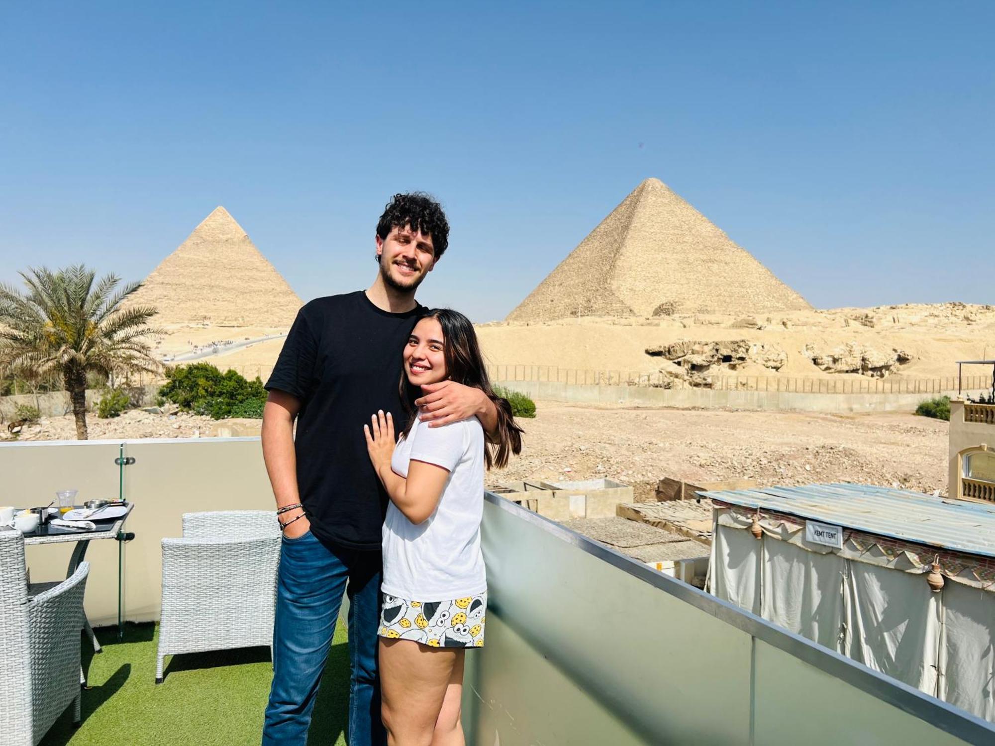Blue Scarab Pyramids View 호텔 카이로 외부 사진